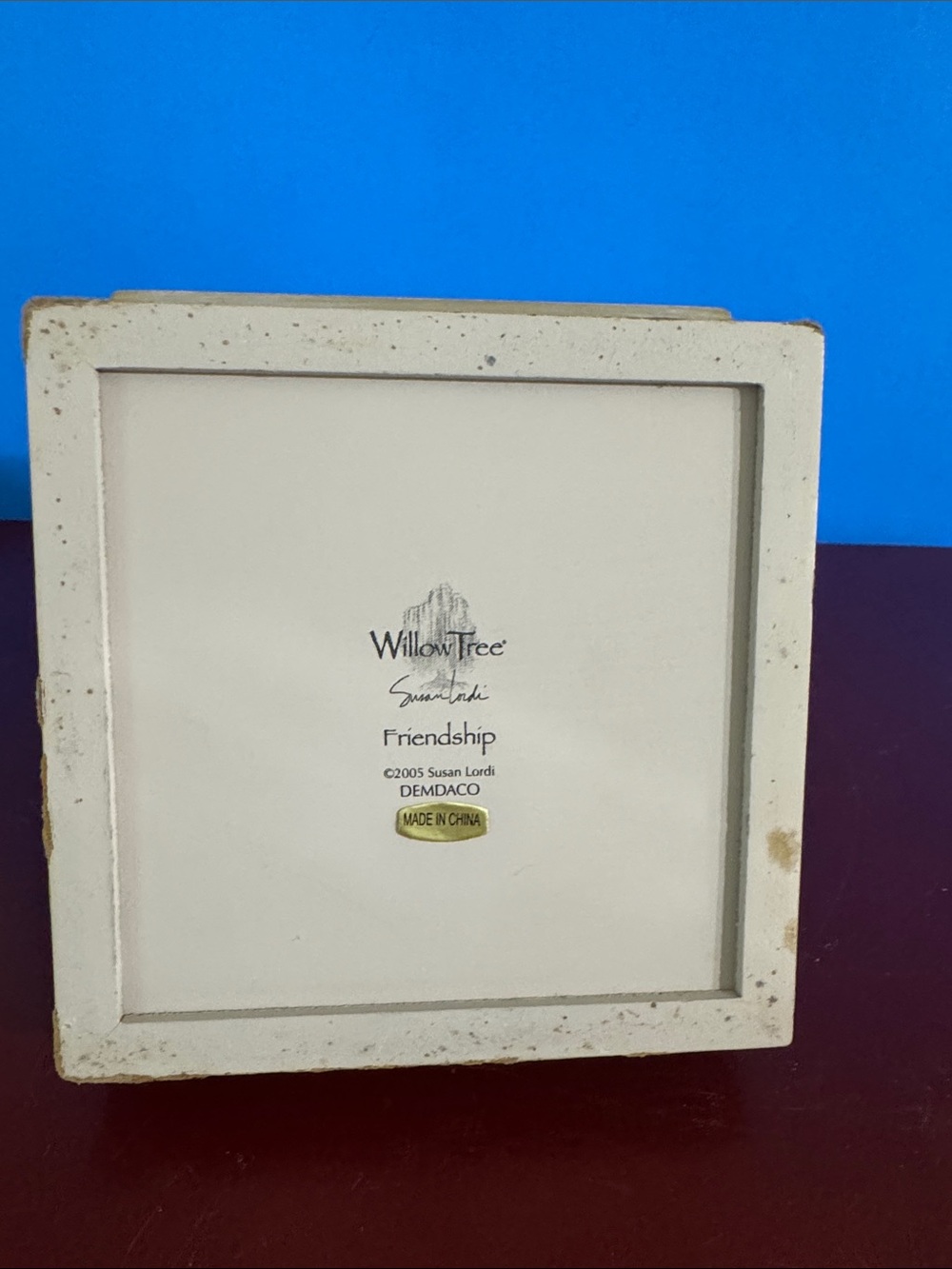 Vintage Willow Tree Cream Wood style Friendship Figurine Base trinket box - Picture 8 of 13